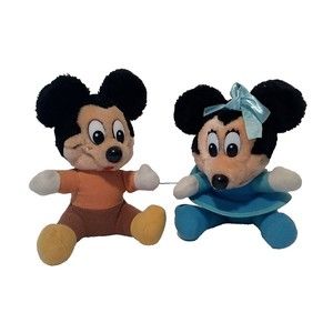 Vintage 1984 Walt Disney Mickey's Christmas Carol Plush Mickey & Minnie Mouse